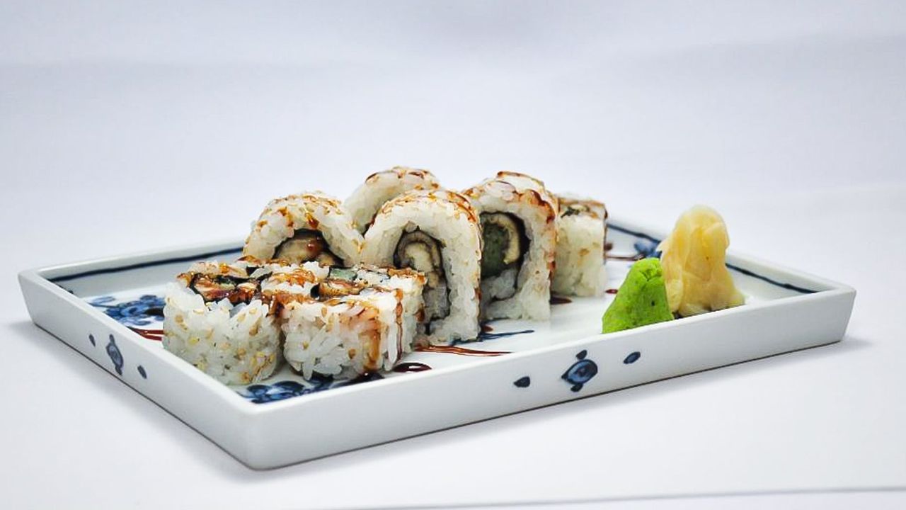 Conger Eel & Cucumber Roll 8 Pieces