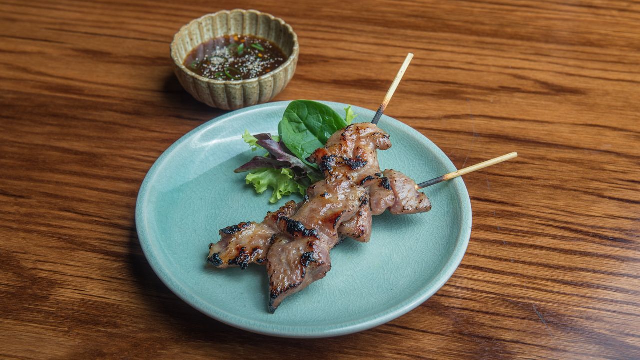 MHU BHING (2 skewers)