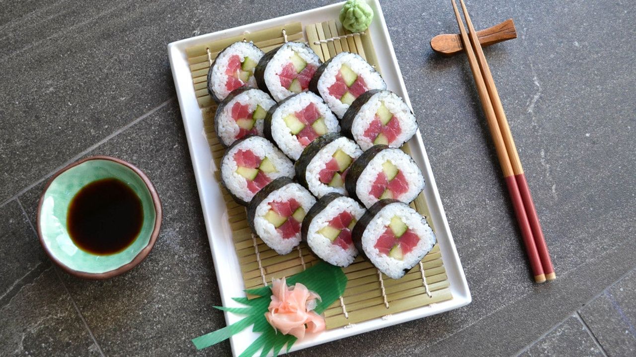 Tekka Maki (Tuna Roll)