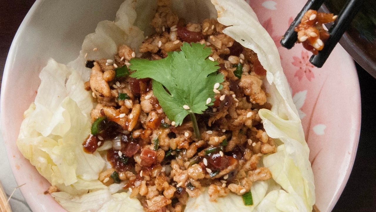 Chicken San Choy Bao (GFO, NO)