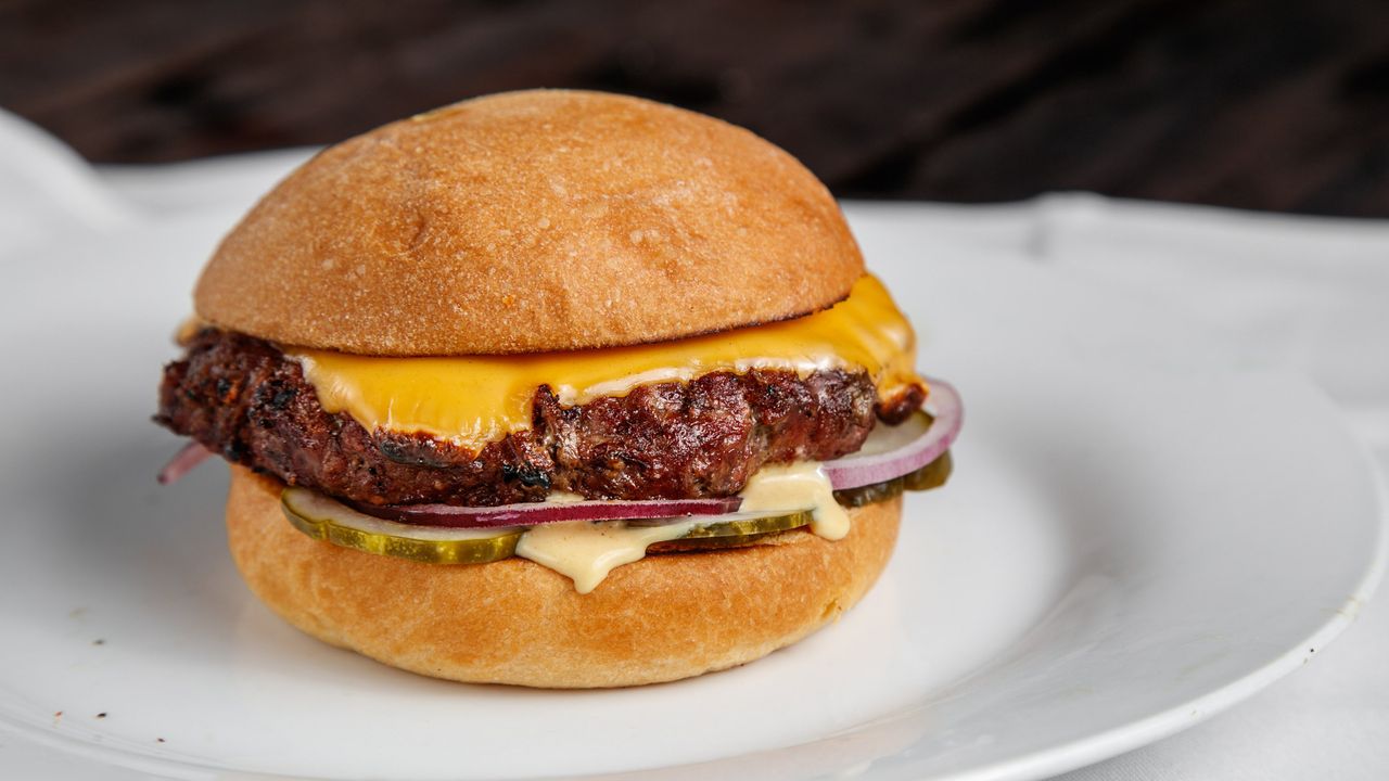 Cheeseburger (Standard)