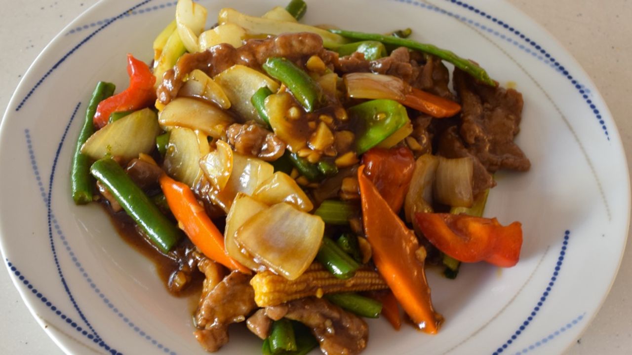 64. Beef with Oyster Sauce