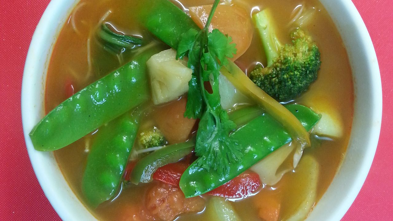 Vegetarian Tom Yam Vermicelli Noodles Soup