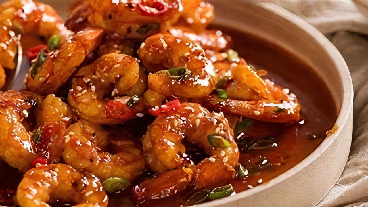 4. Garlic Chilli Prawn