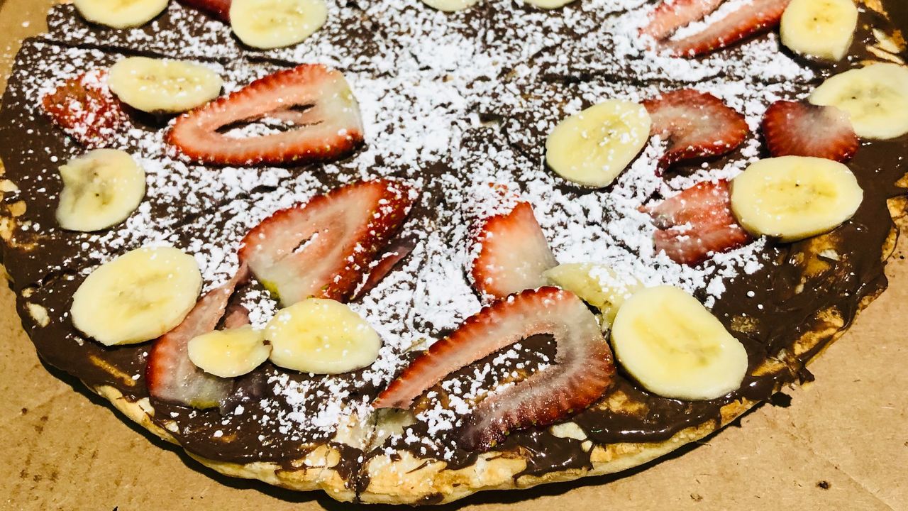 Nutella Pizza
