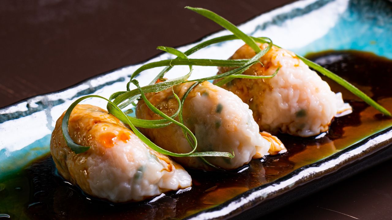 Prawn and Chive Dumplings with Soy and Chilli Oil (3)