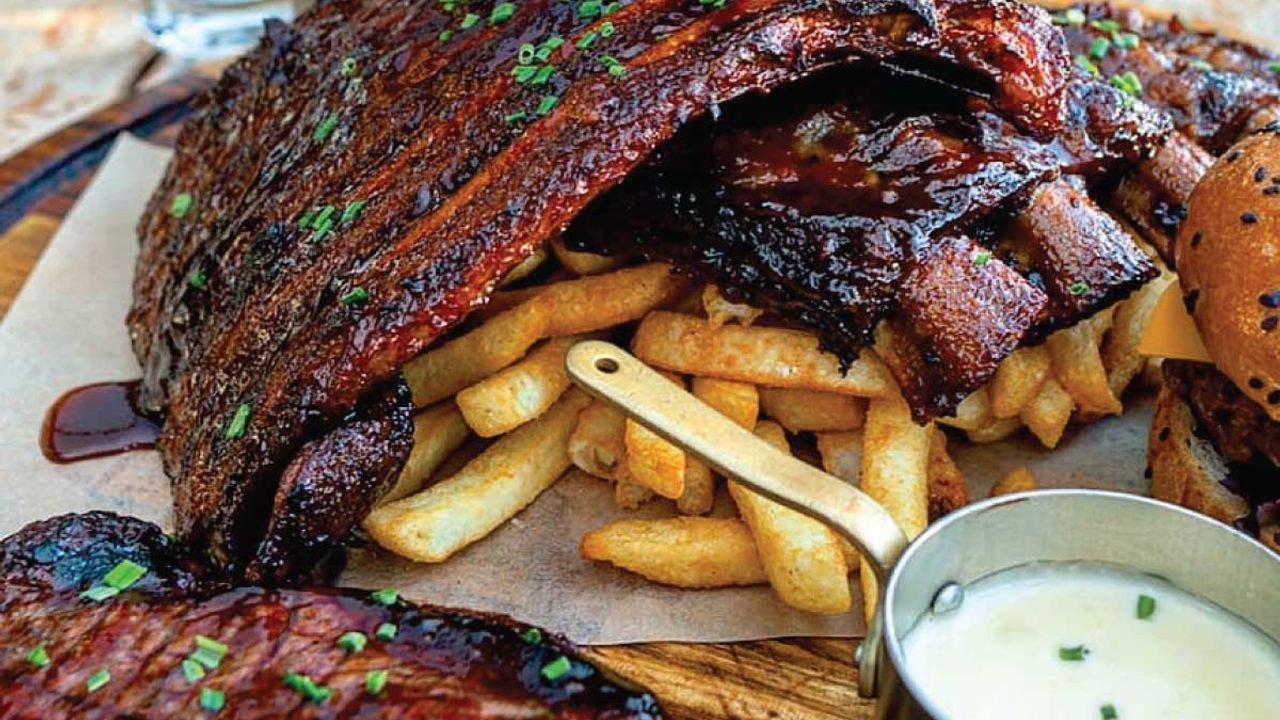 Planar BBQ Platter