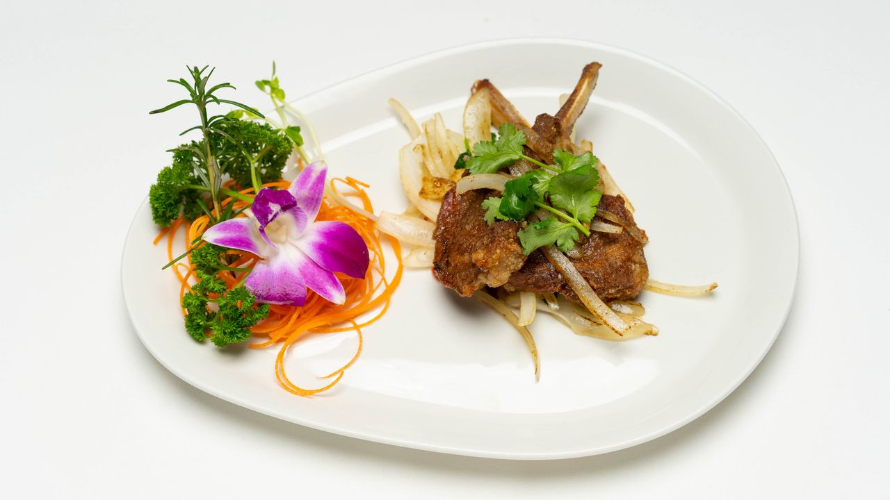 Spicy Lamb Cutlets (4 pieces) 小茴香羊架