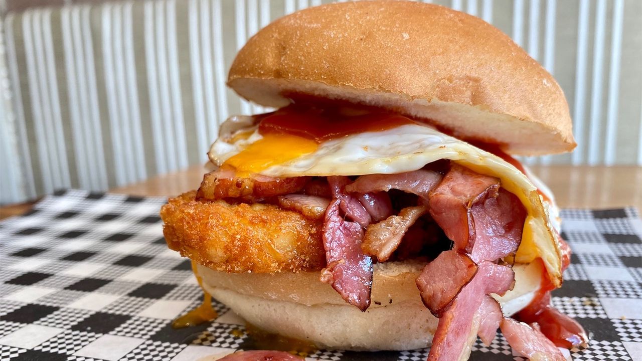 Bacon & Egg Burger