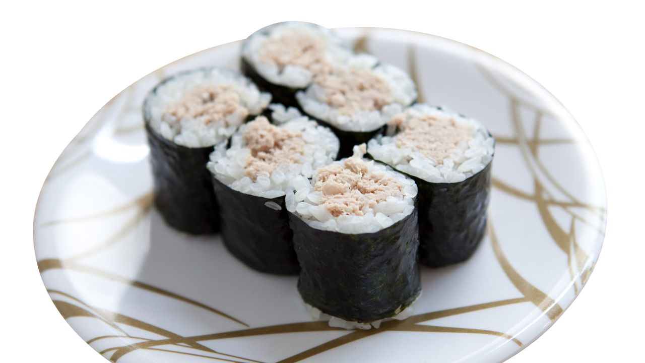 Cooked Tuna Hosomaki