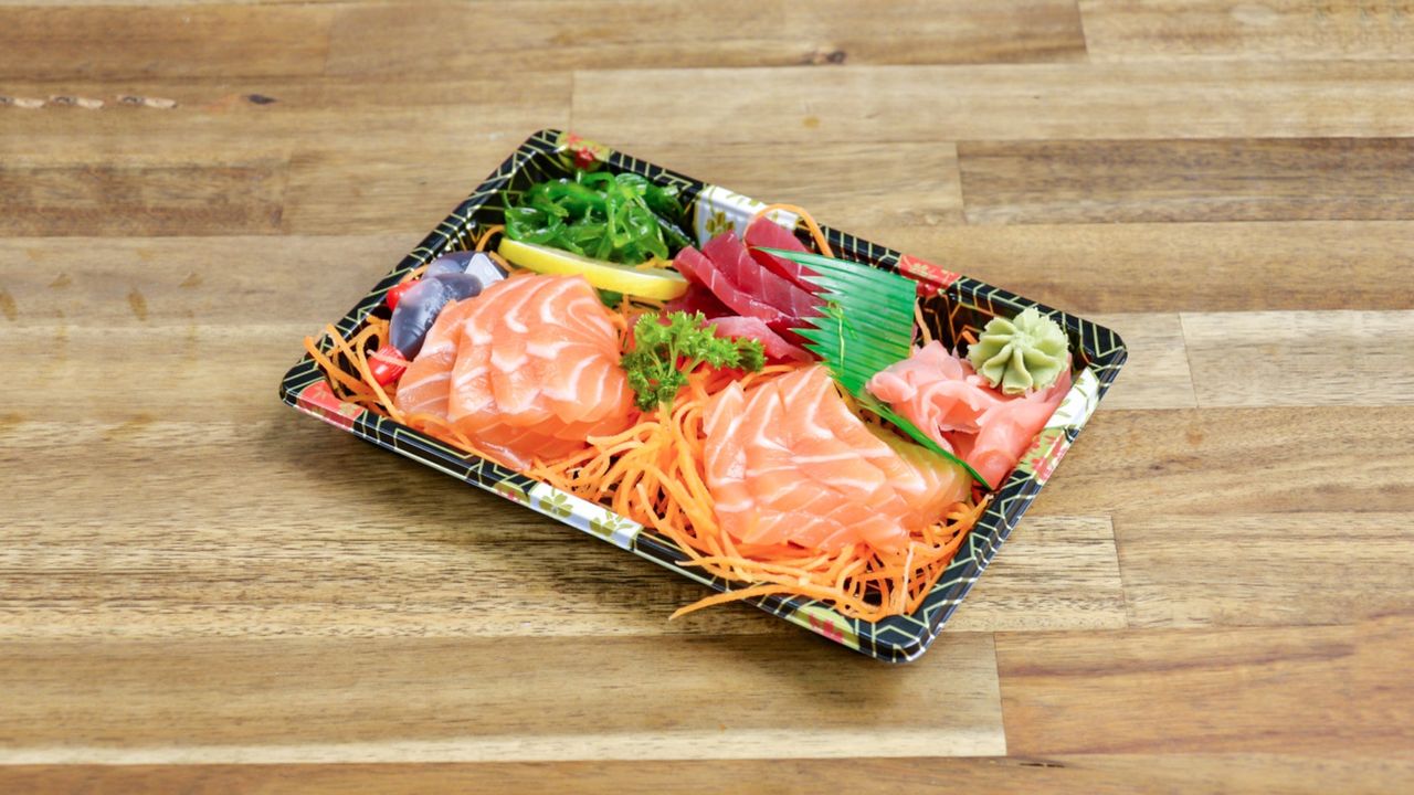 Salmon and Tuna Sashimi Pack (12 Pieces)