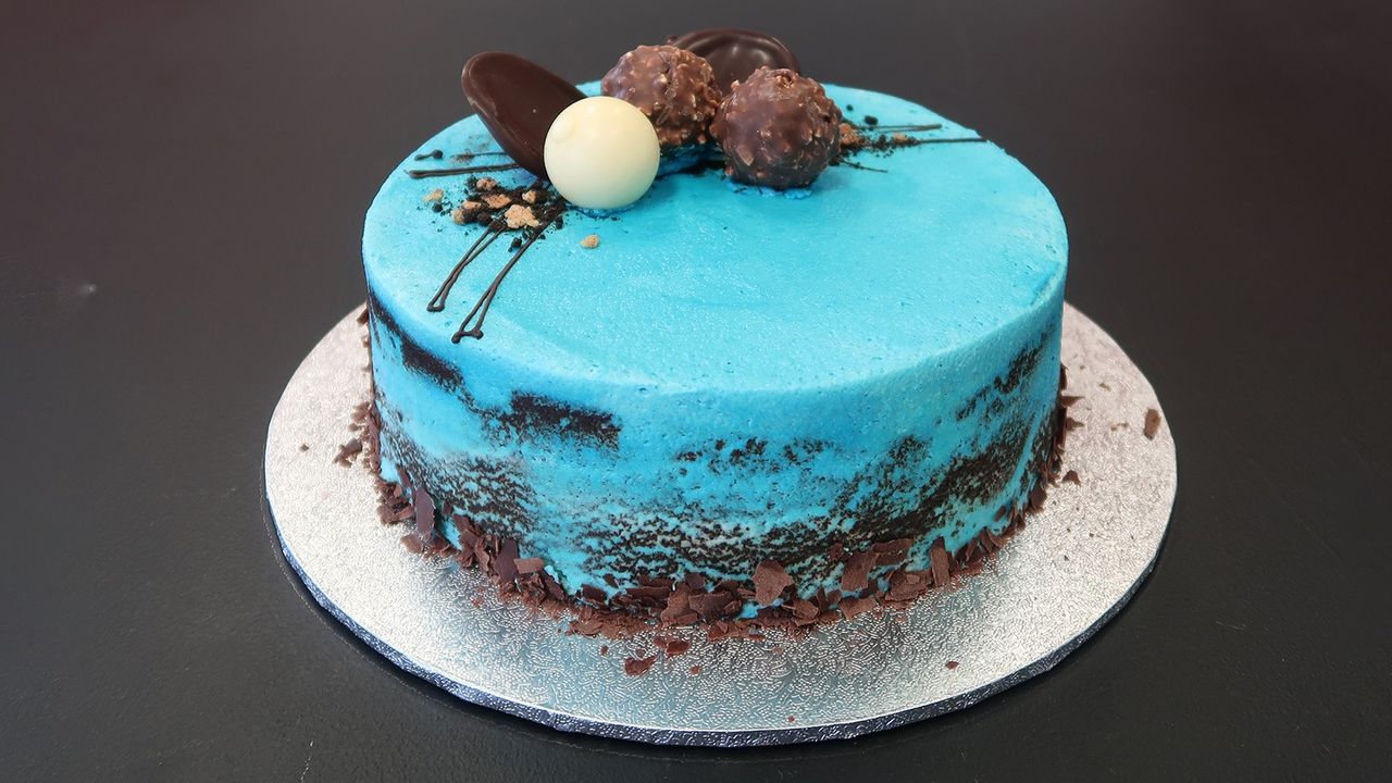 Fun Size Blue Chocolate Cake