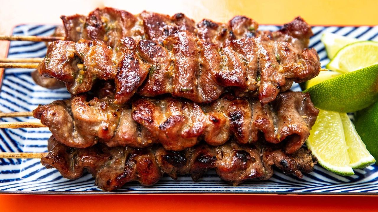 11 Moo Yang /Grilled Pork (4 Sticks)
