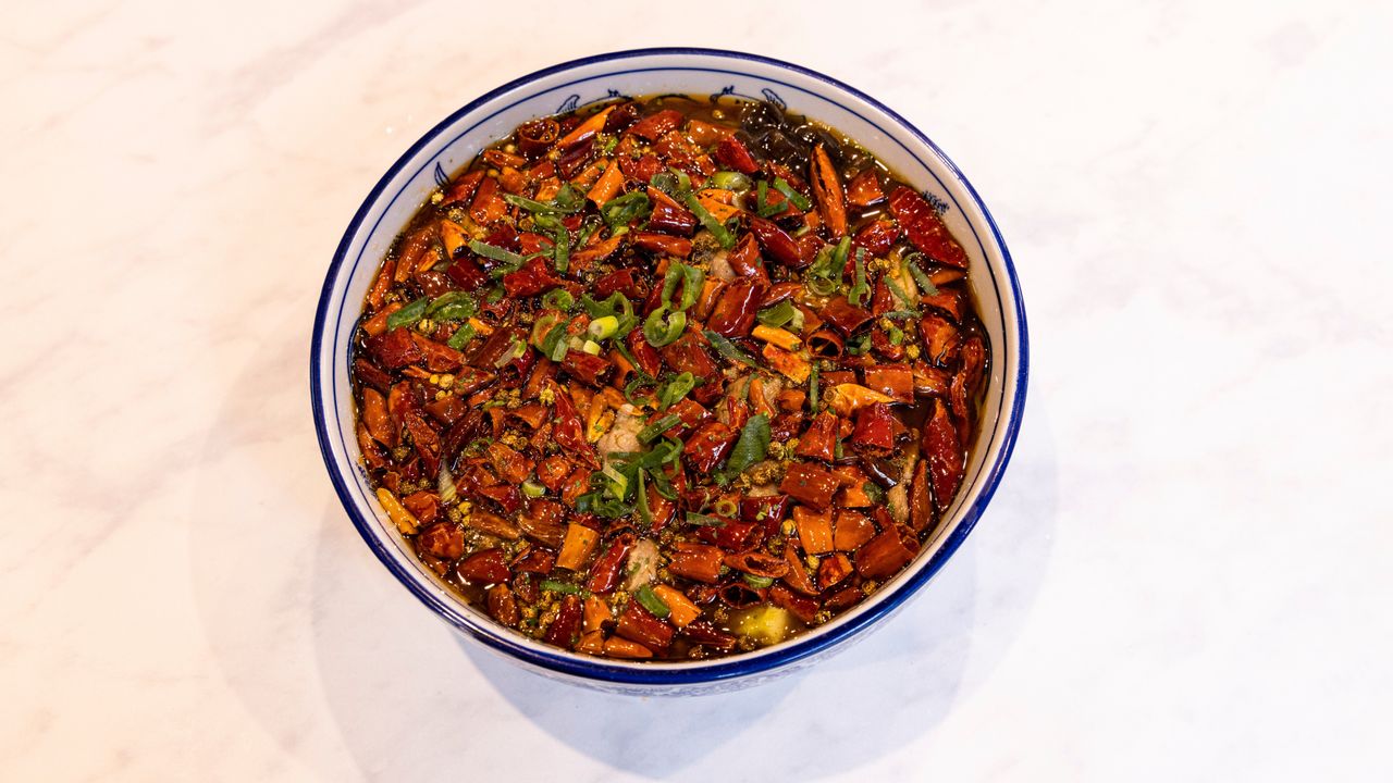 Steam Beef in Szechuan Hot Chilli Soup Steam