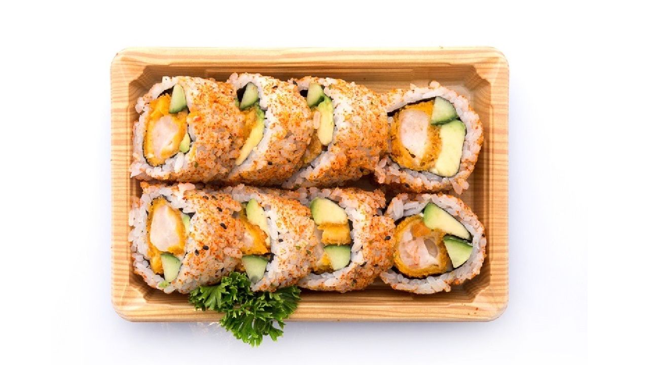 Spicy Panko Prawn Maki Box (8)