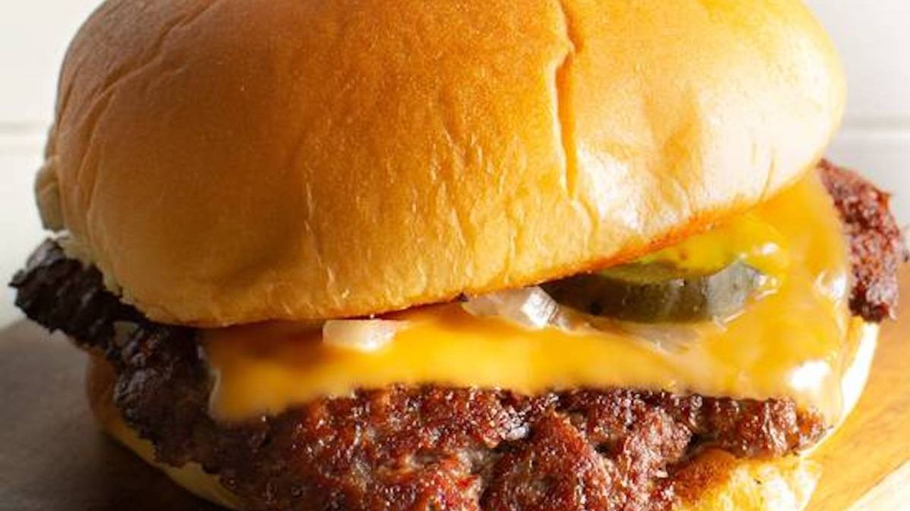Classic Cheese Burger