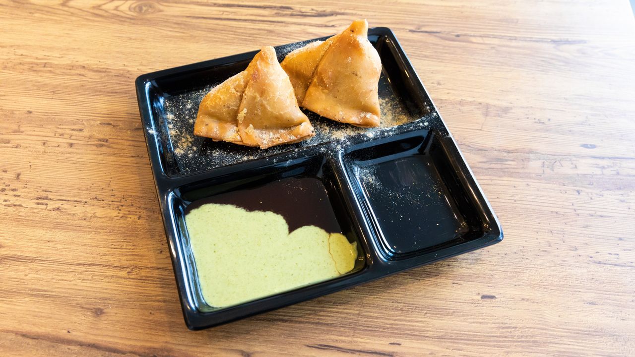 Samosa Chat