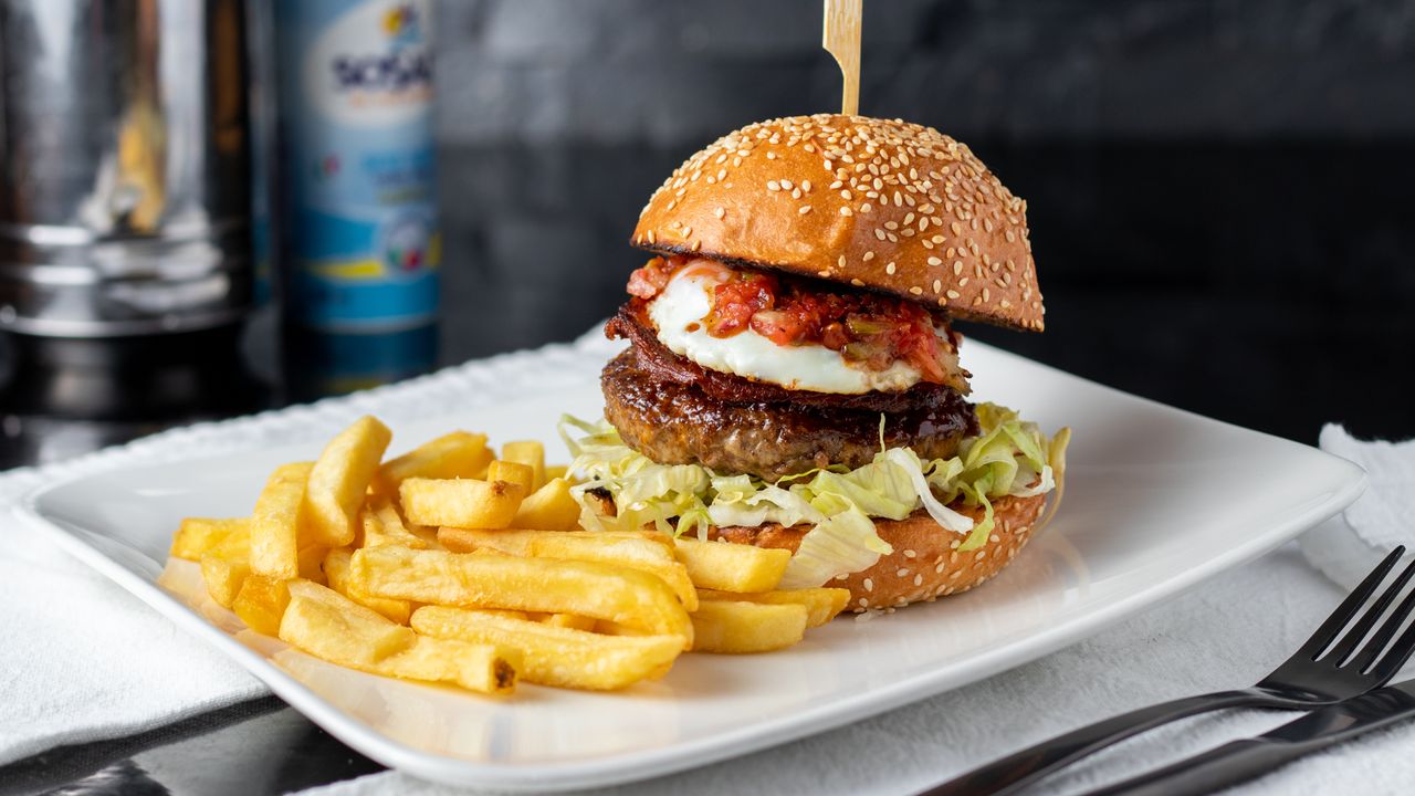 Black Angus Burger