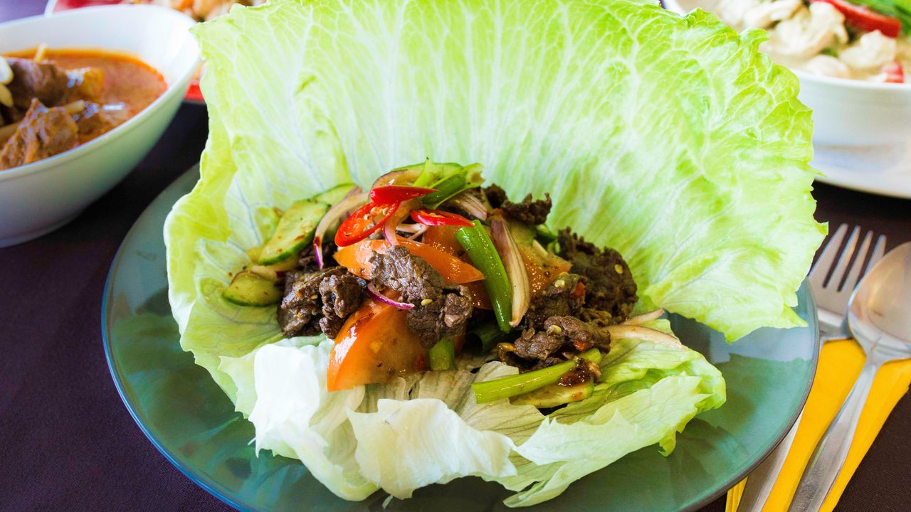 Thai Beef Salad (Yum Nuea) (Spicy)