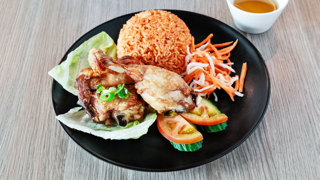 Crispy Chicken Rice