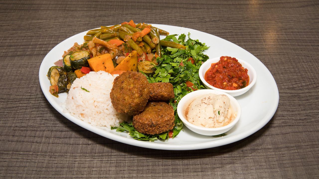 Felafel Meal (V)