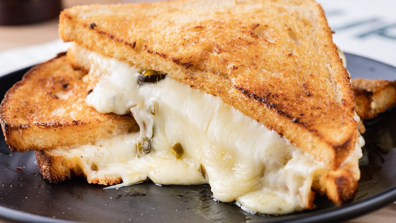 Triple Cheese (V)