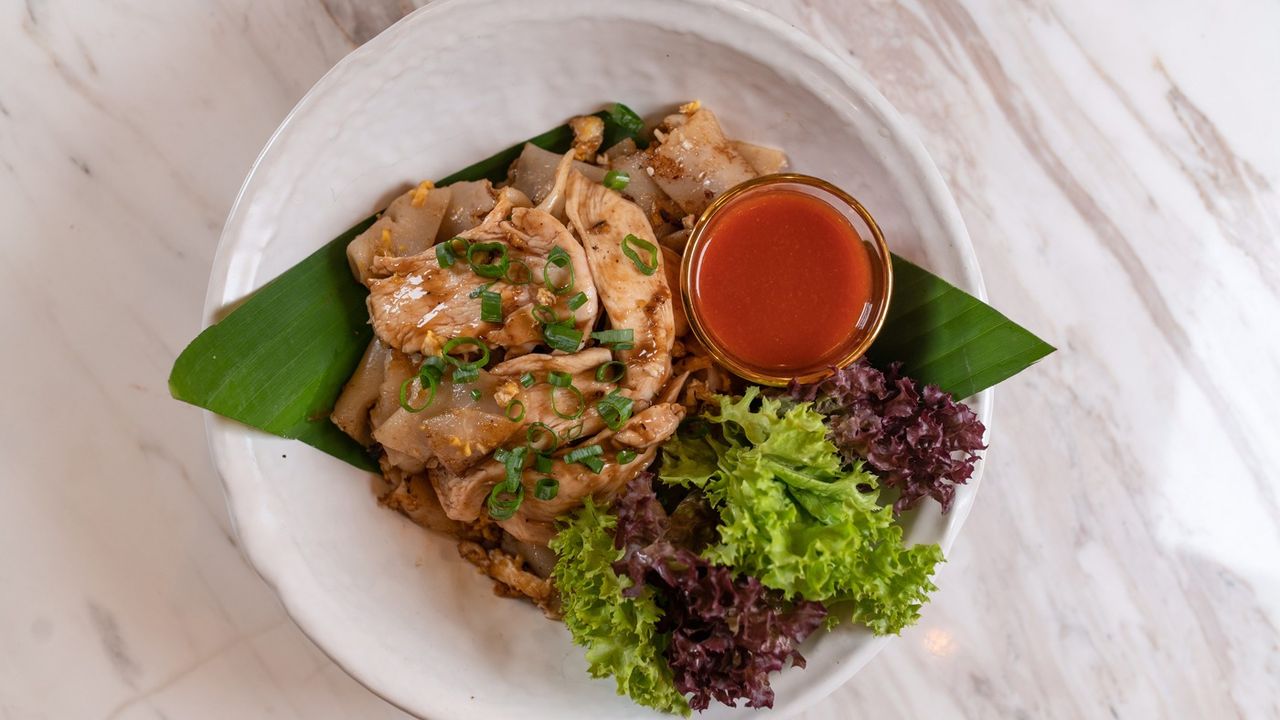 Fried Noodle with Chicken