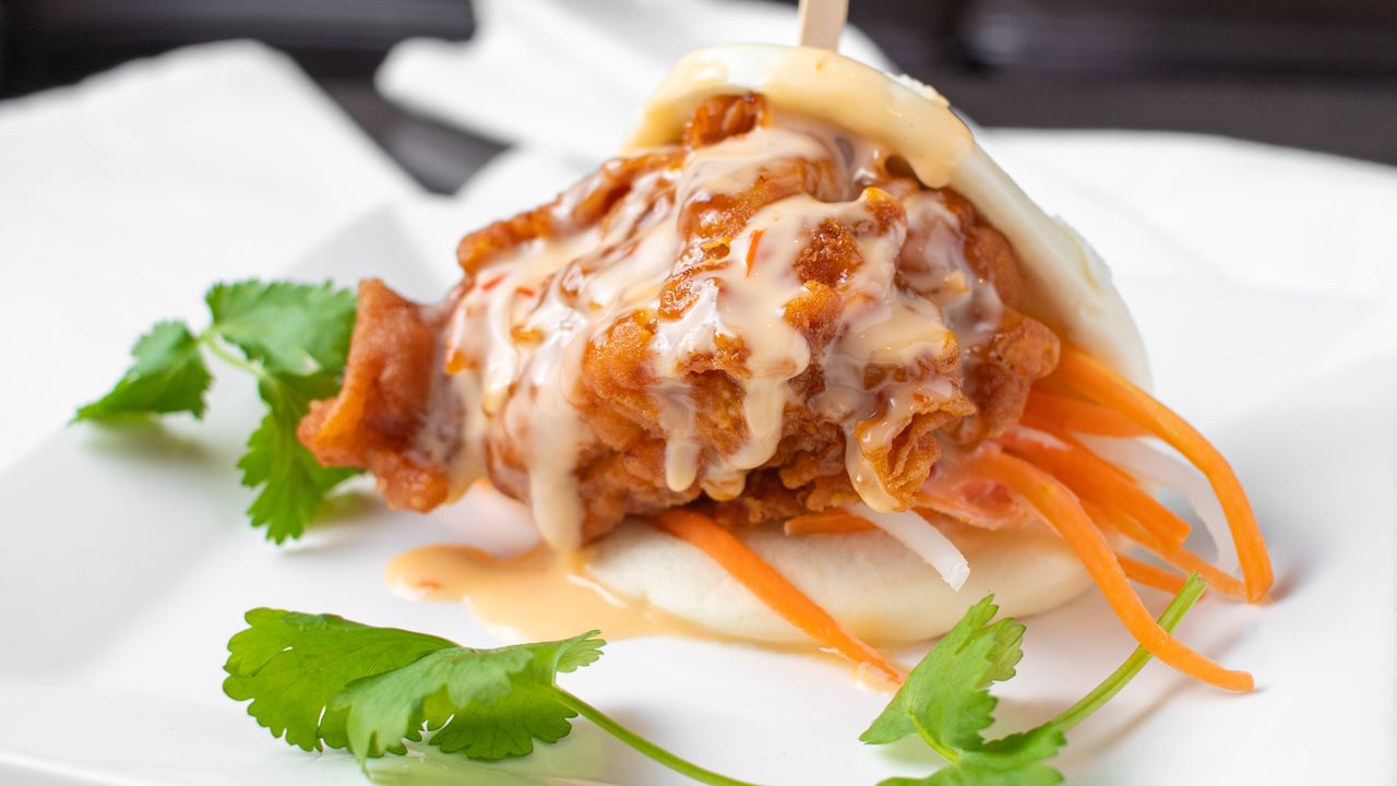 Hen's Bun