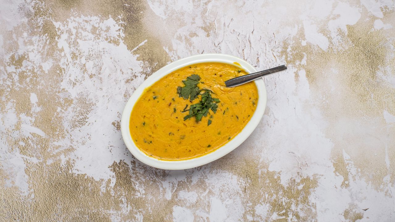 Dhal (V)