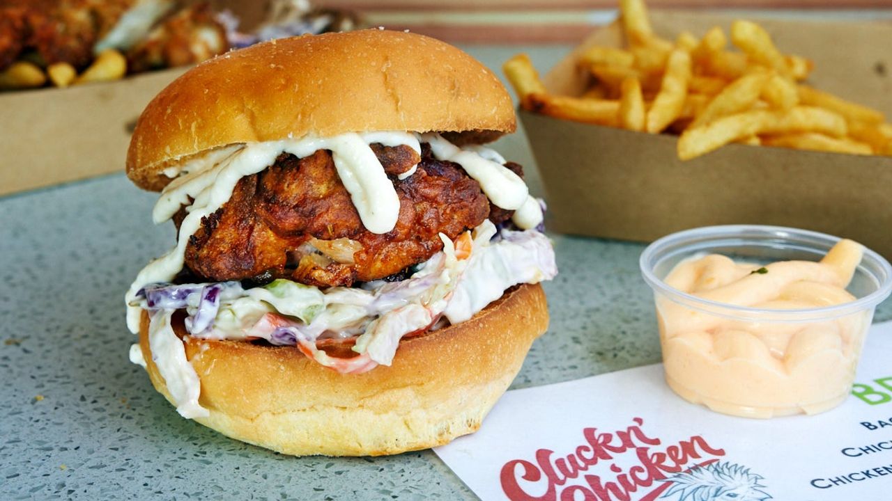 Crunchy Chicken and Slaw Burger