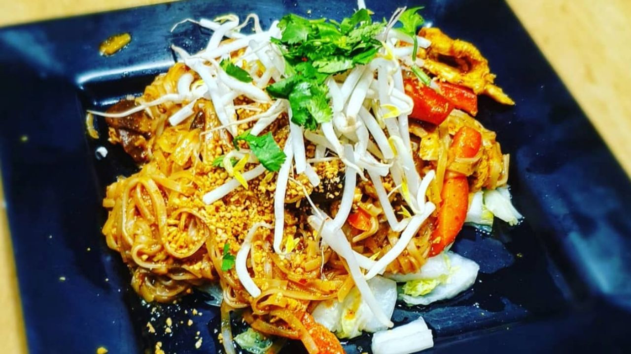 Dry Tom Yum Noodles