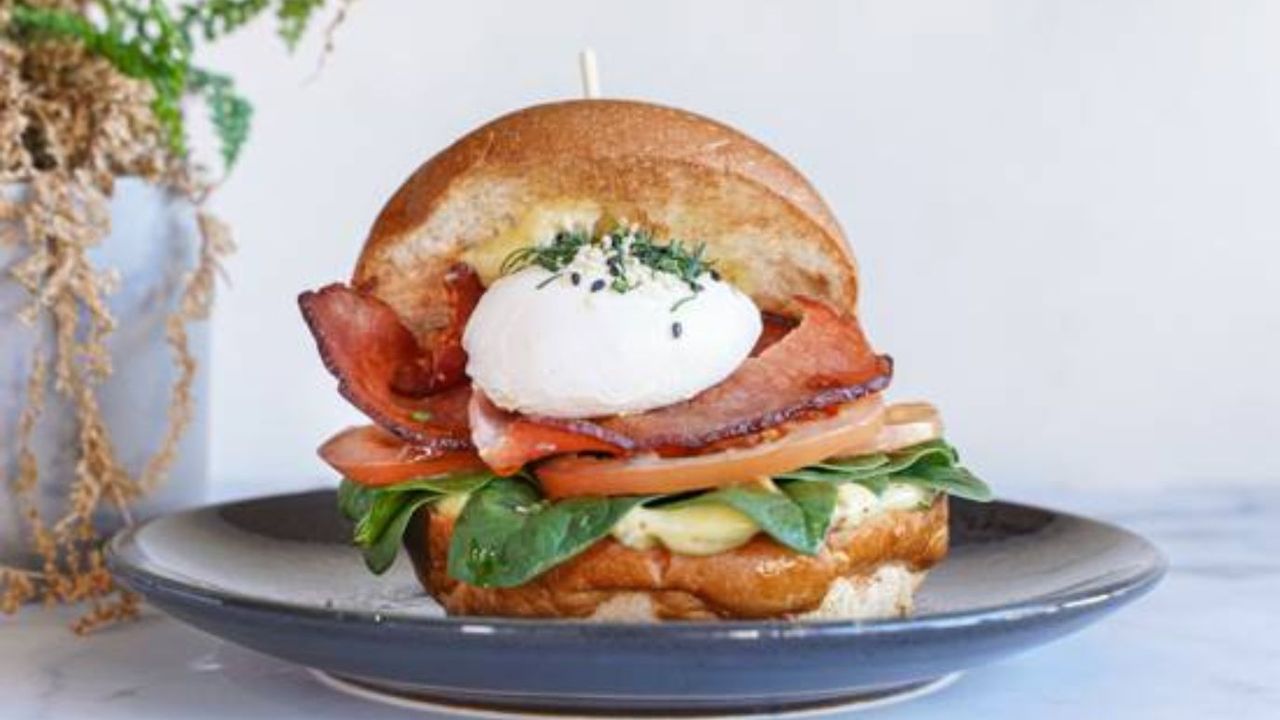 Brekkie Burger