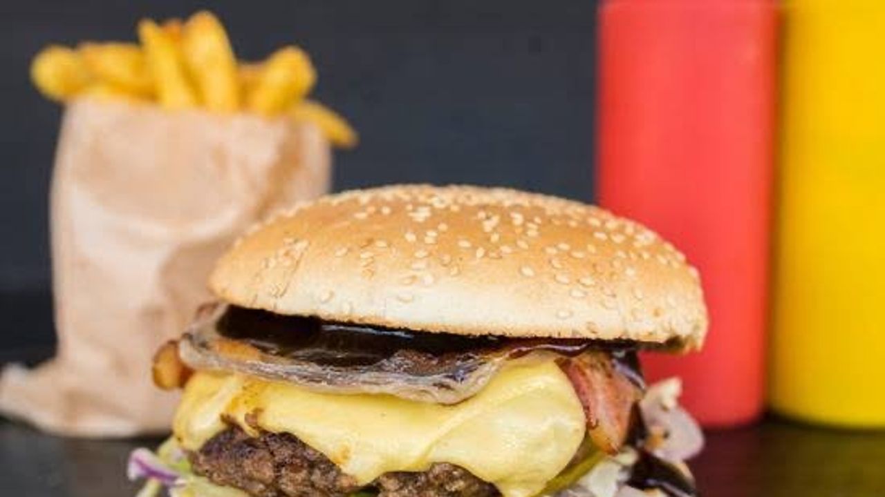 Burger with The Lot