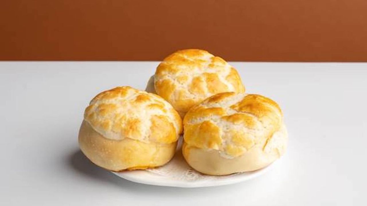 Salty Egg Custard Buns