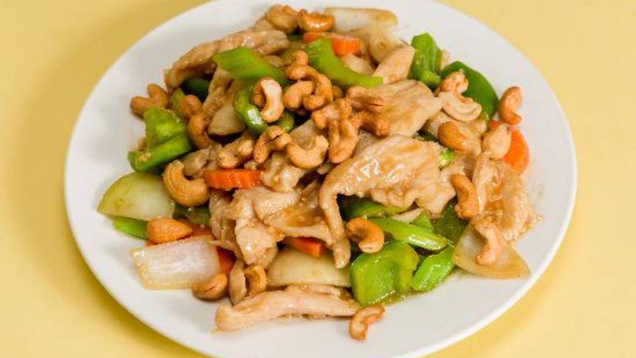 Chicken with Cashew Nut