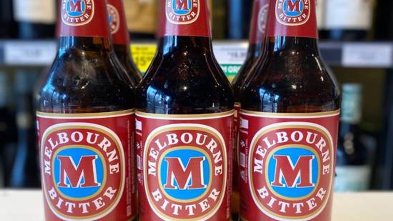 Melbourne Bitter Stubbies (6 Pack)
