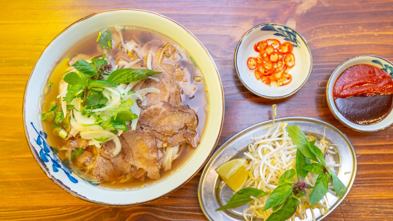 Pho Nam.
