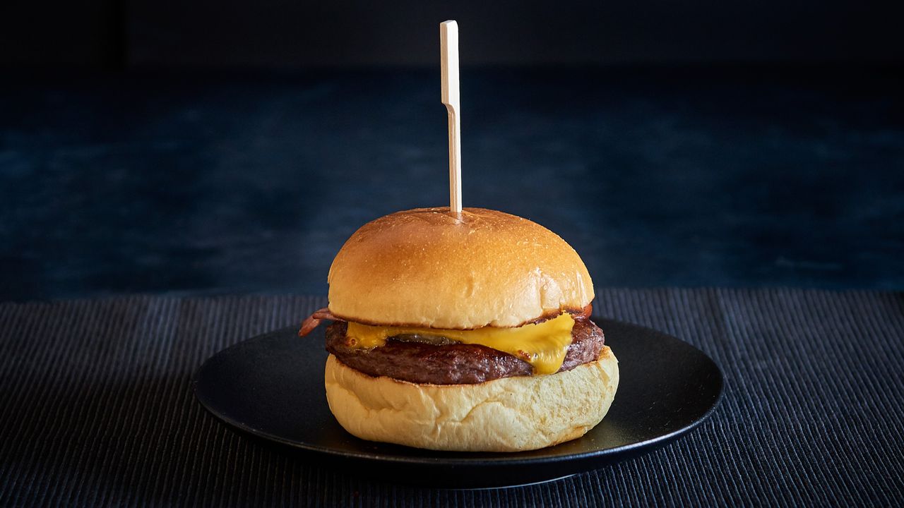 Pineapple Express Burger (Standard)