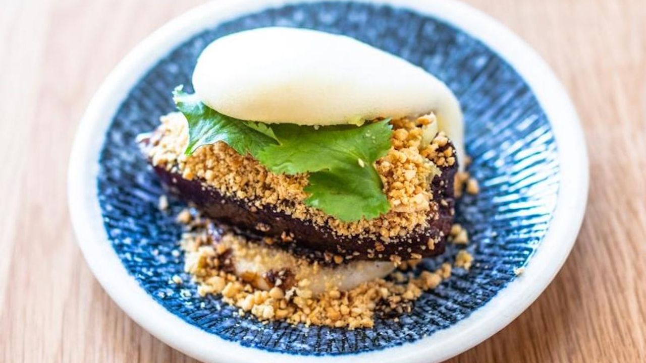 Pork Belly Bao (N)