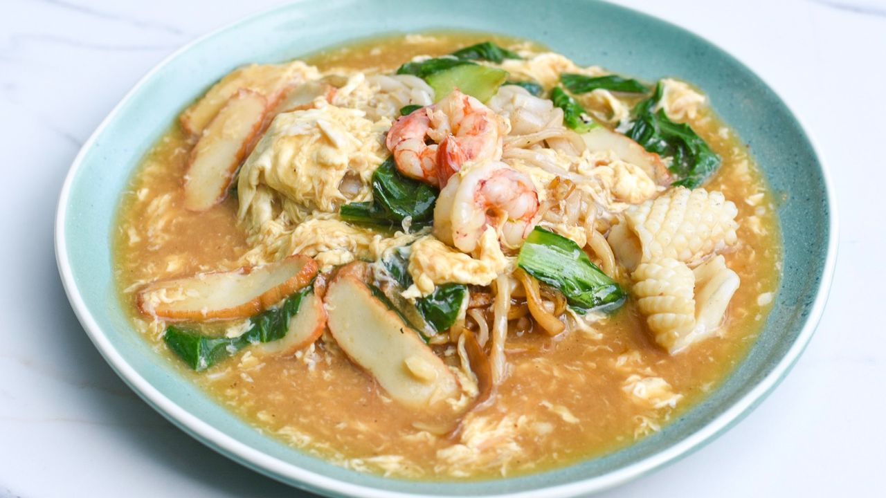 Seafood Combination Hor Fun