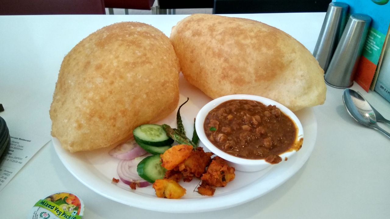 Chole Bhatura