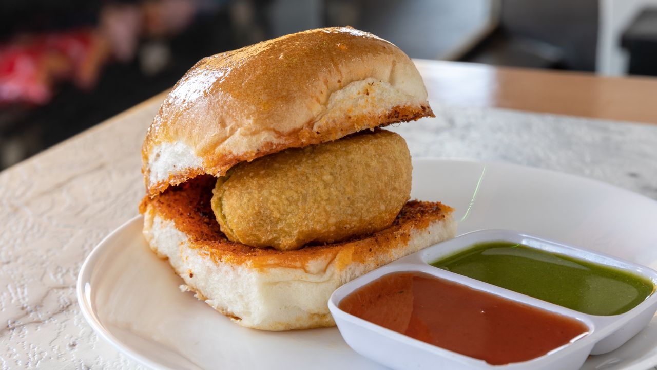 Vadapav
