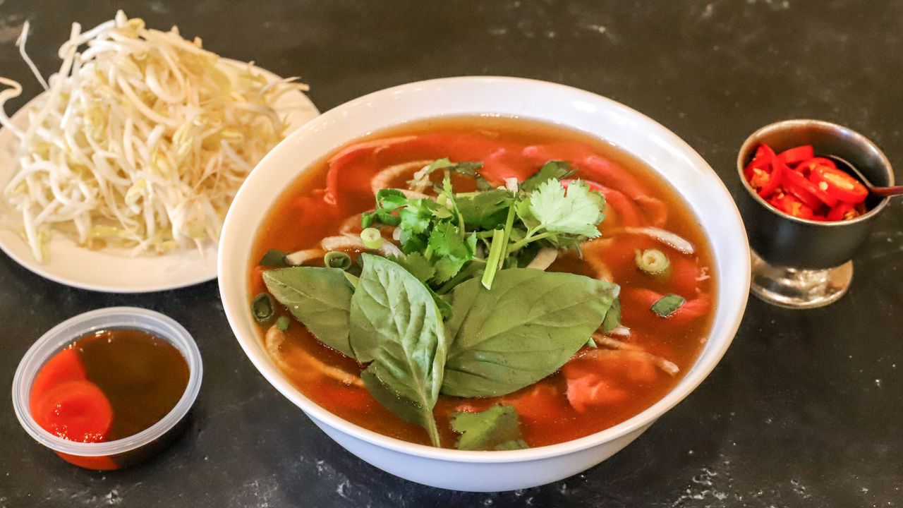 Raw Beef Noodle Soup