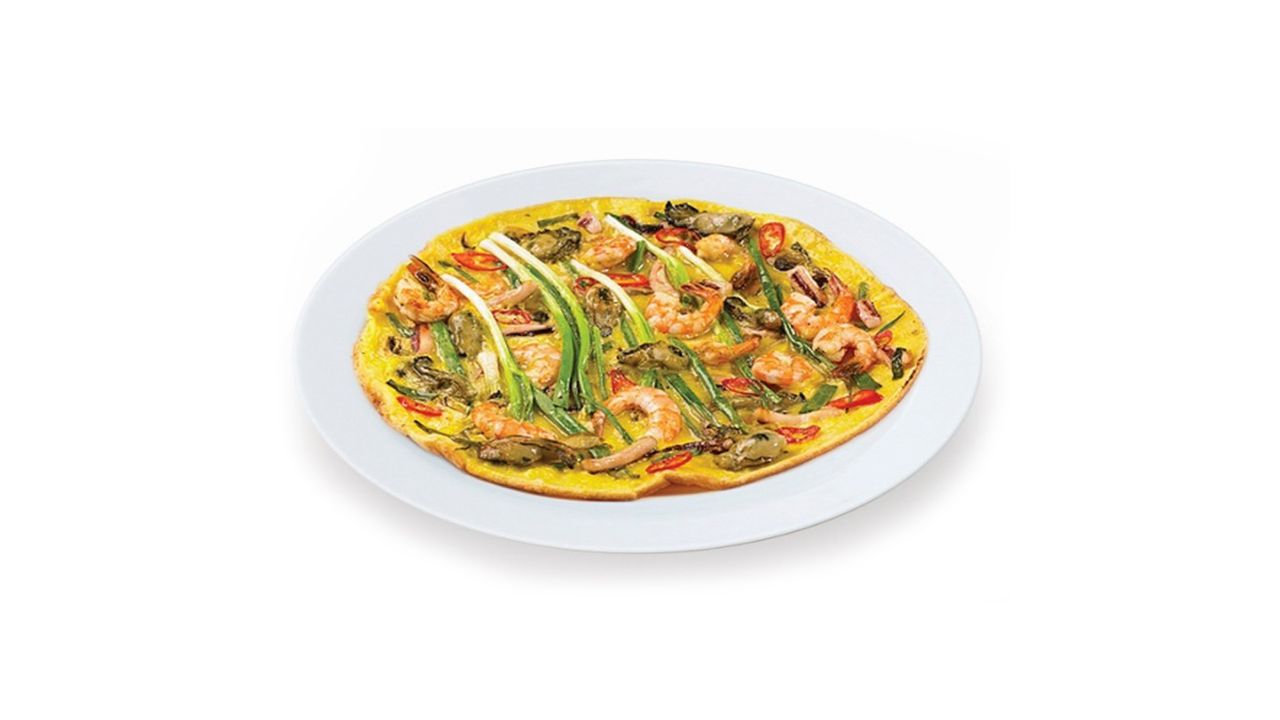 Seafood Pa-Jeon / / 해물 파전