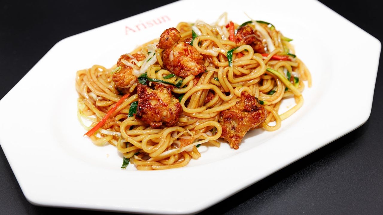 Stir Fried Soy Chicken Noodles