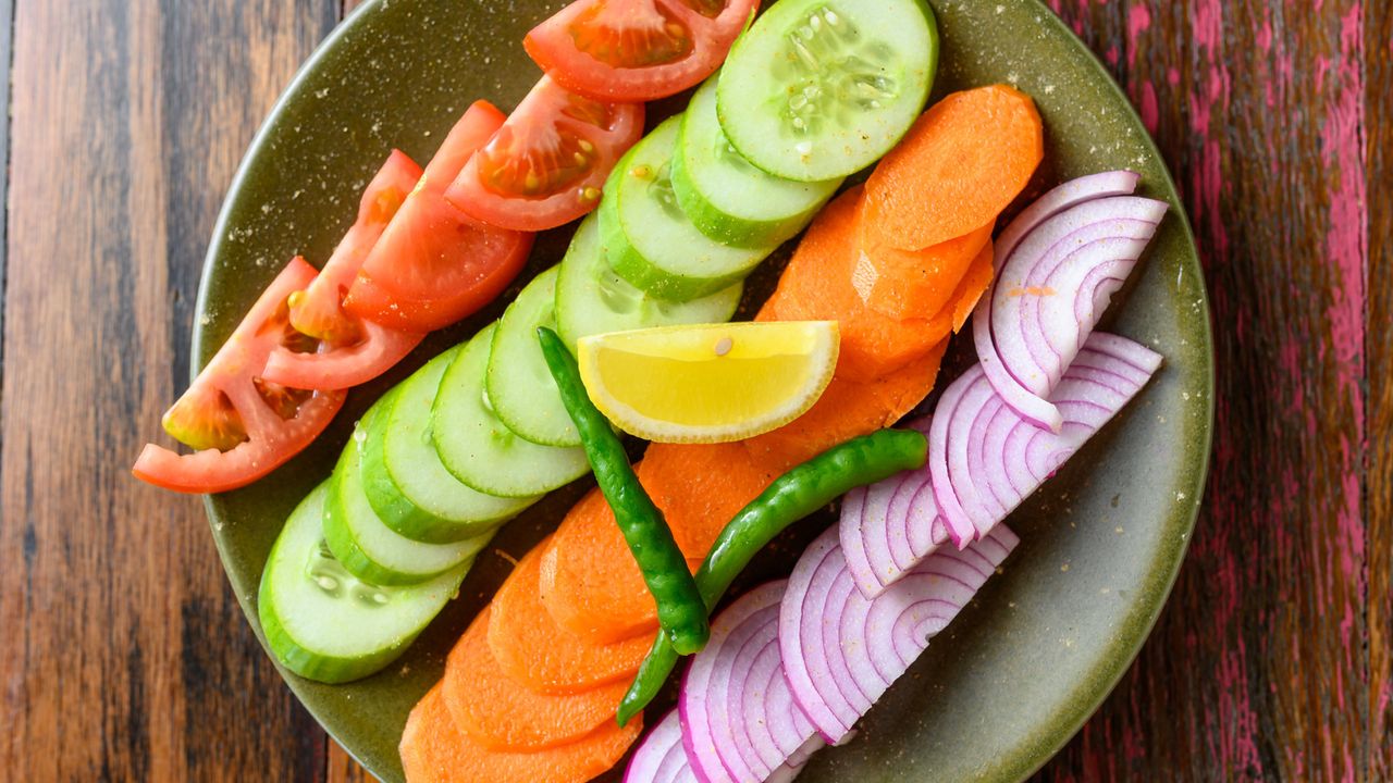 Fresh Garden Green Salad