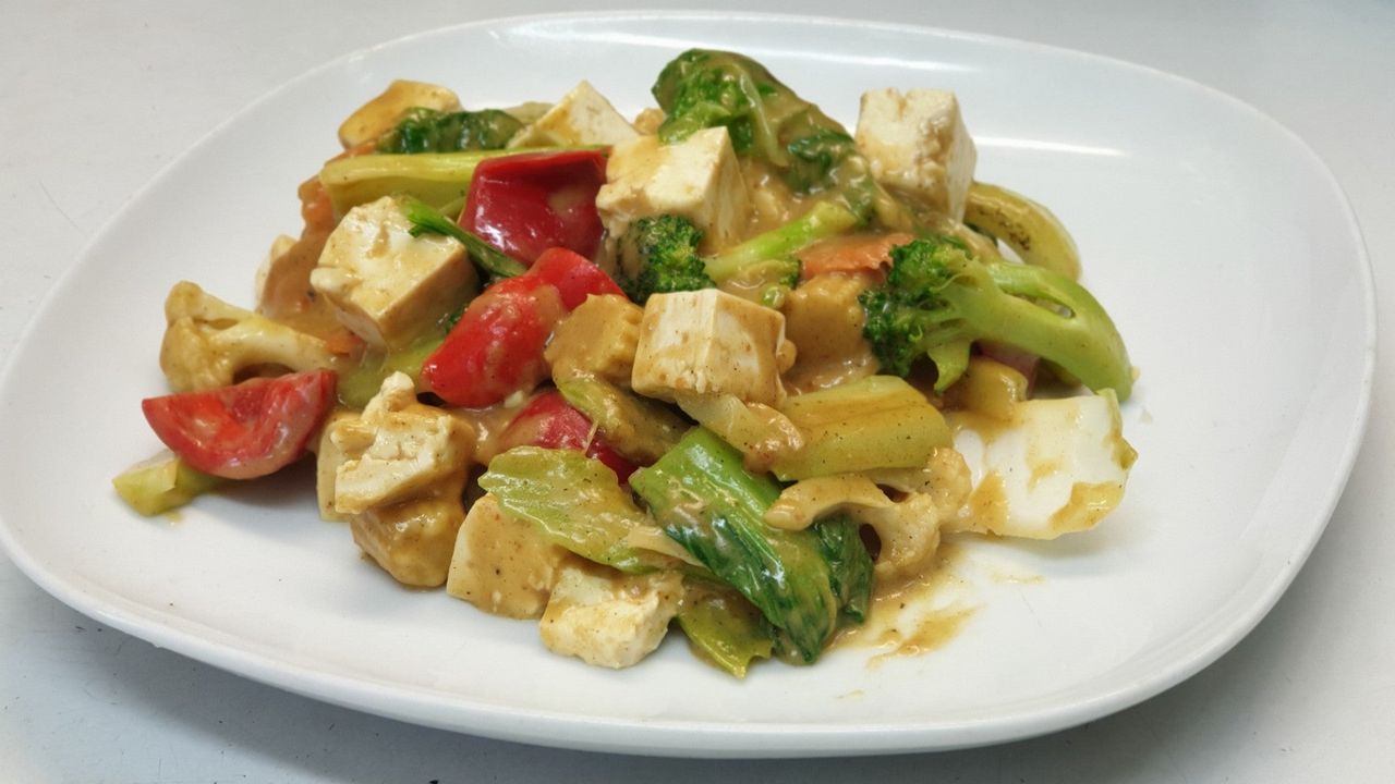 Satay Tofu Stir Fried