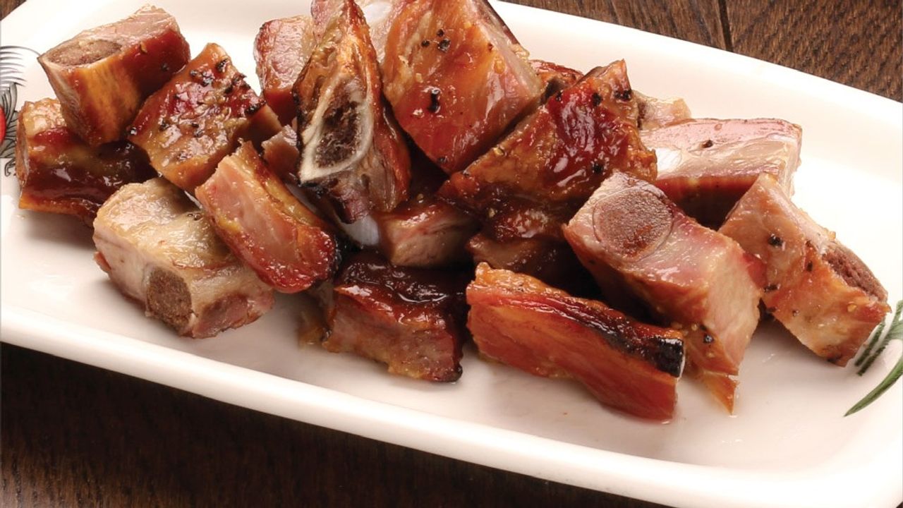 B6 Pork Spare Ribs