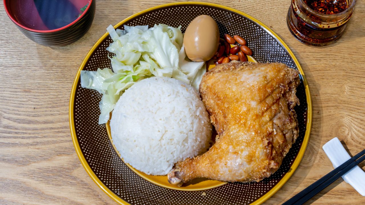 43. Deep Fried Chicken Thigh & Rice / 炸雞腿飯