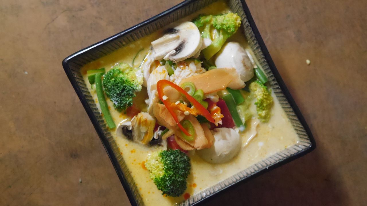 Tom Kha